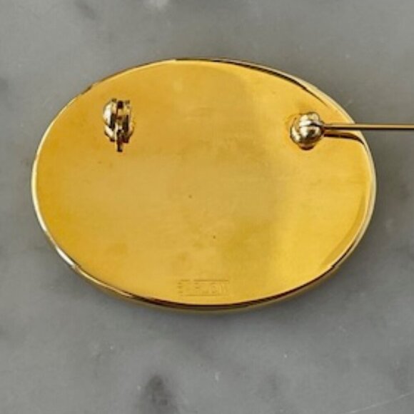 BARLOW Vintage Flying Mallard Scrimshaw Style Brooch Pin - Picture 6 of 13